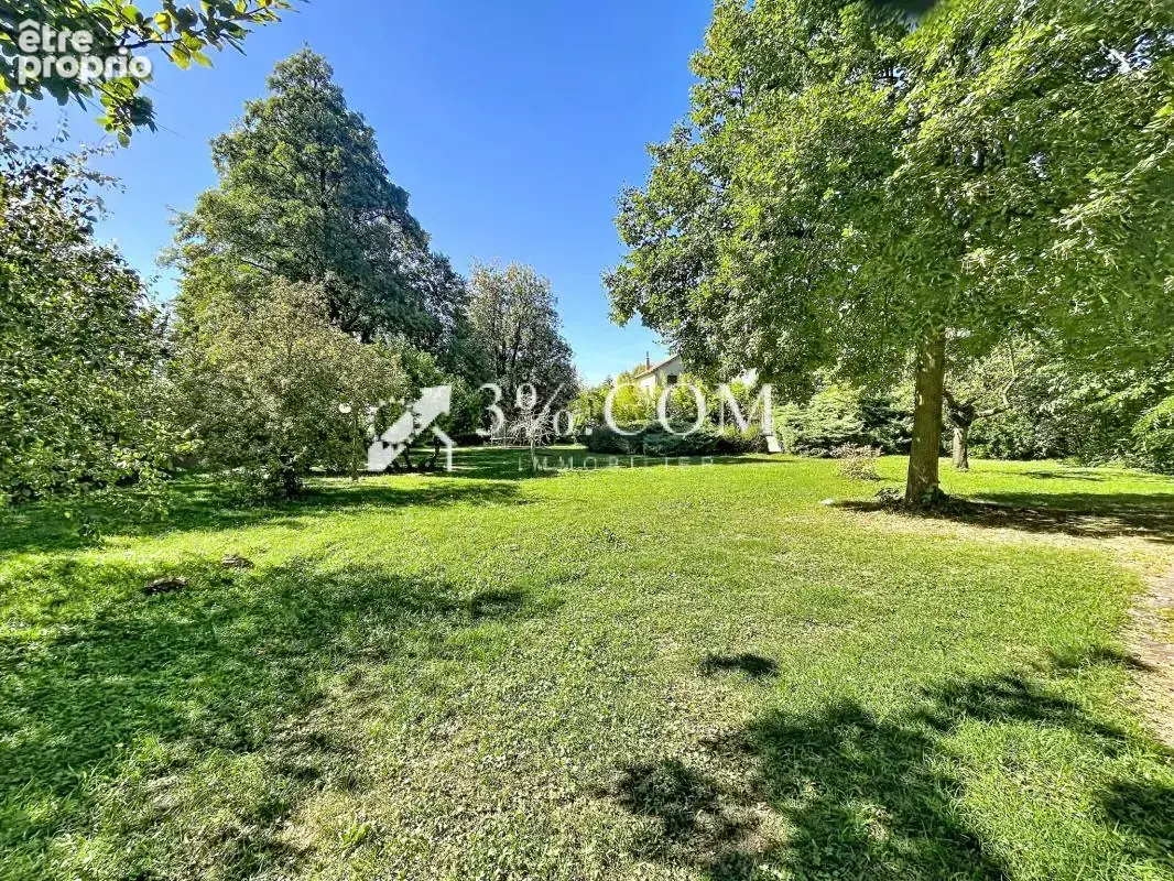 Maison de caractère au coeur de Châteauvert 340 m2 habitable - photo 2