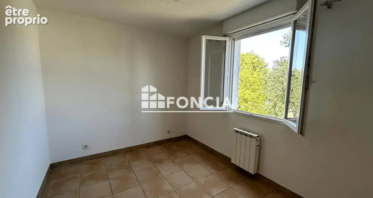 Uzès – Spacieux T5 de 104 m² avec 4 chambres, terrasse sud et prestations haut de gamme - photo 6