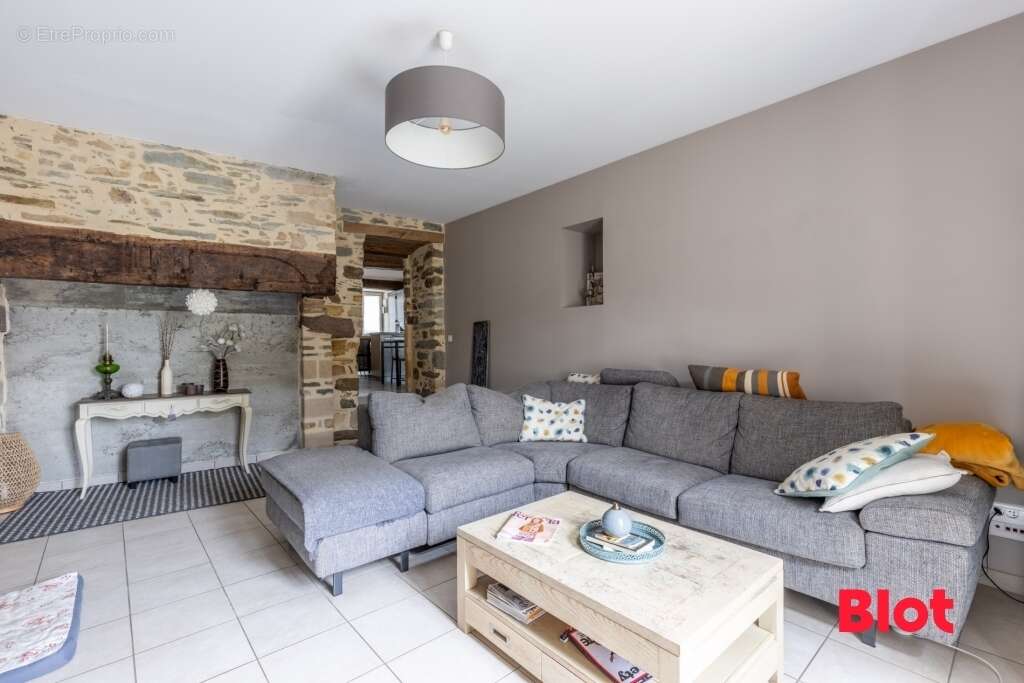 Maison à CHATEAUGIRON