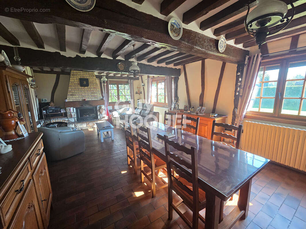 Maison à BOSC-RENOULT-EN-ROUMOIS