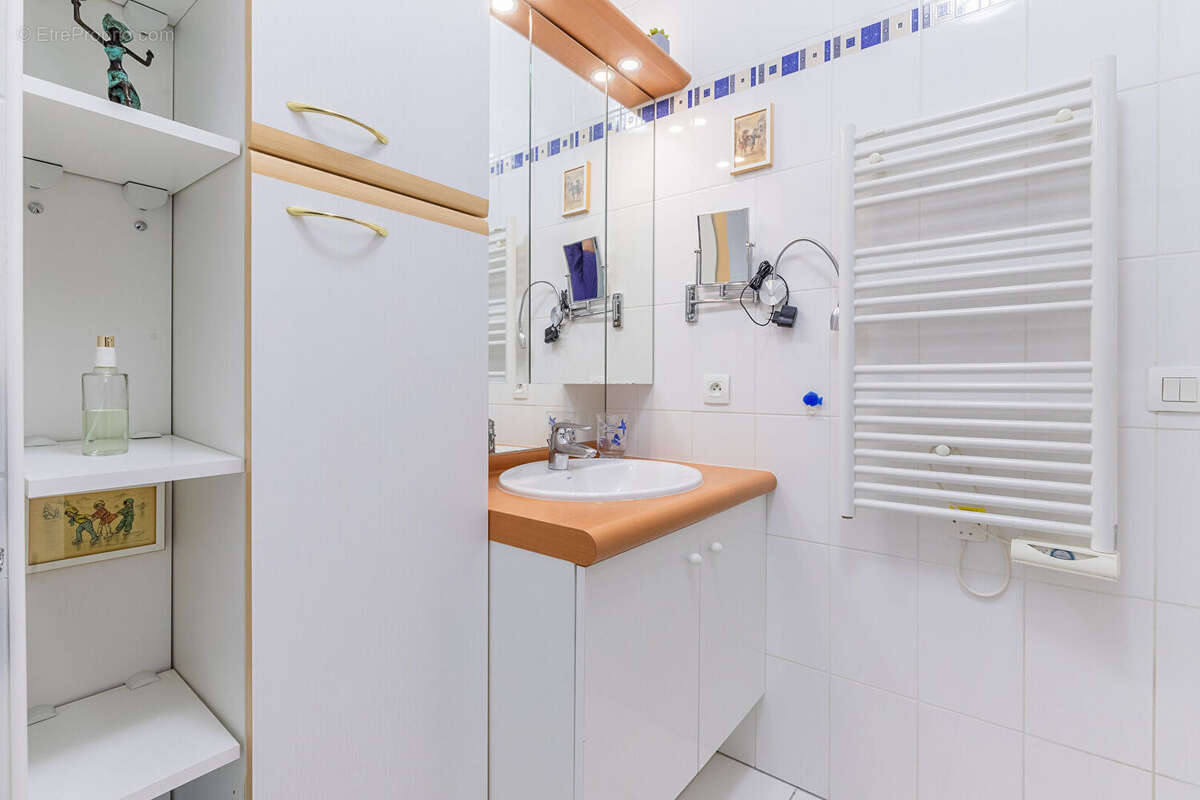 Appartement à VERRIERES-LE-BUISSON