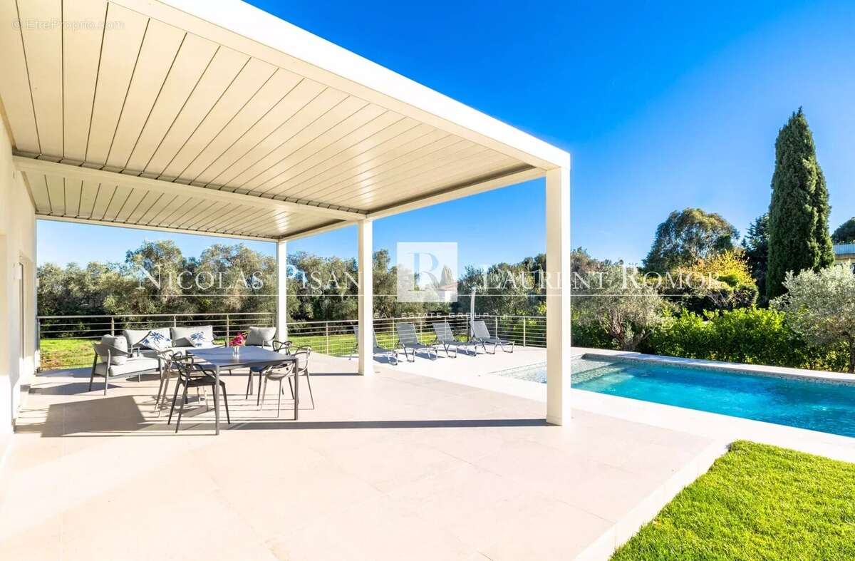 Maison à VILLEFRANCHE-SUR-MER