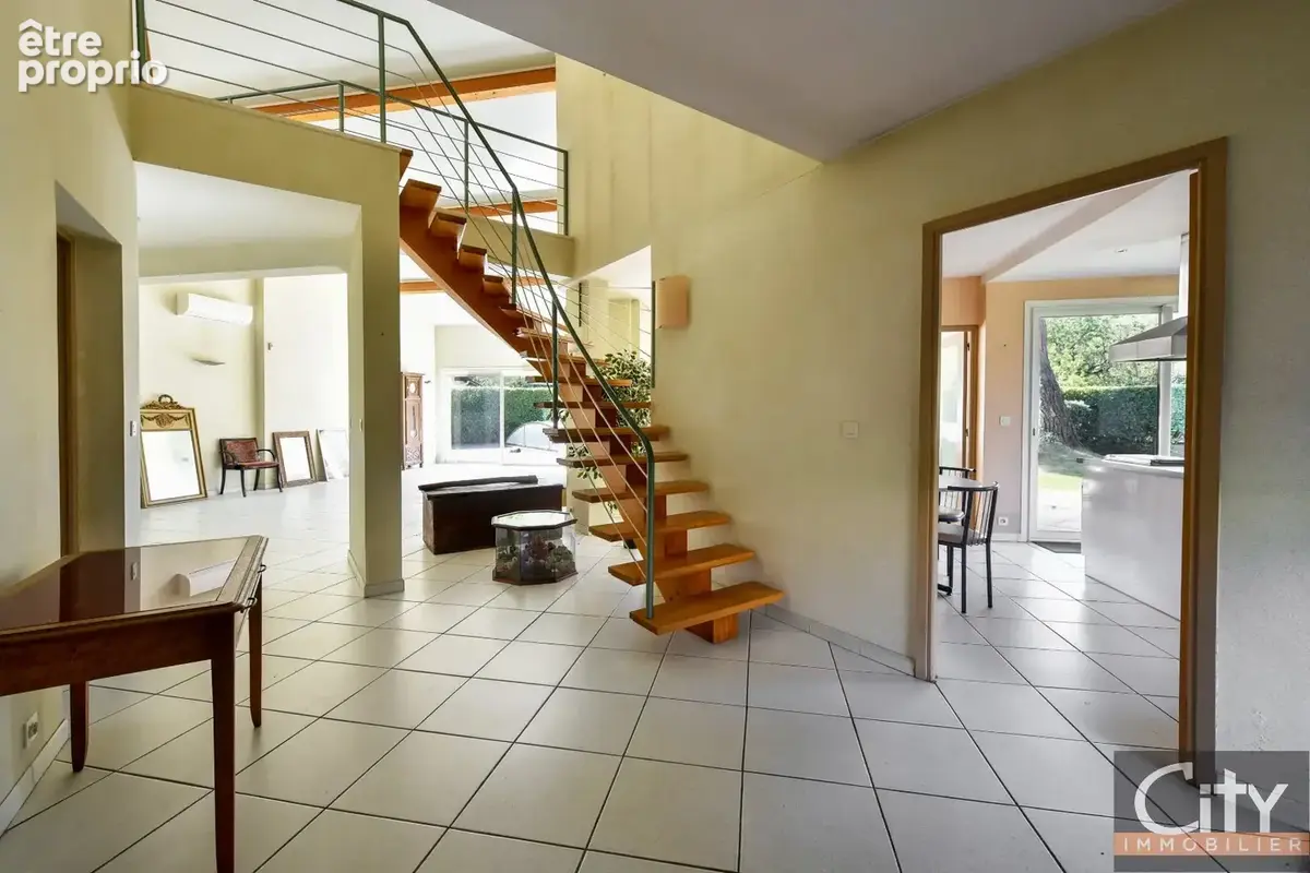 Maison 7 pièces 280 m² à vendre à Toulouse (31300) - photo 4