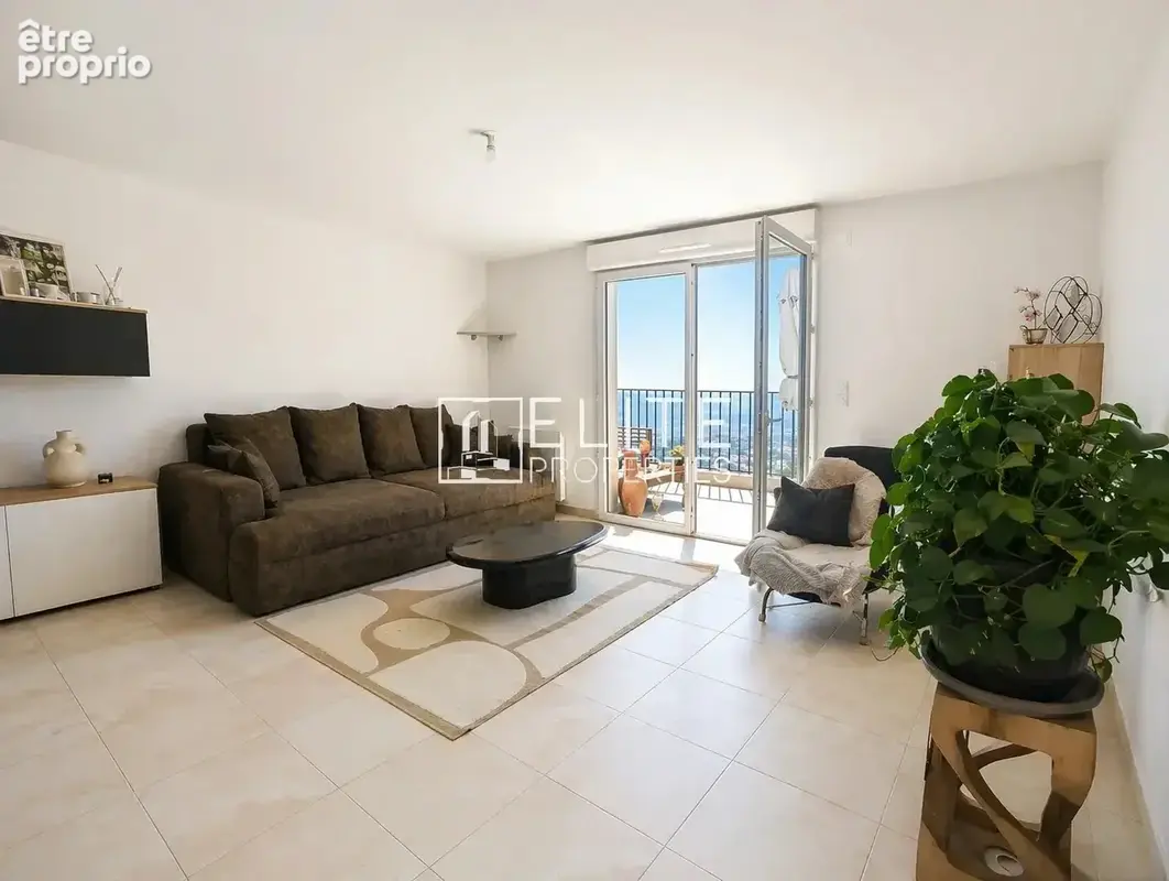 EXCLUSIVITE - T4 Dernier étage vue mer - Terrasse - Parkings - Calme - Sud Est - photo 3