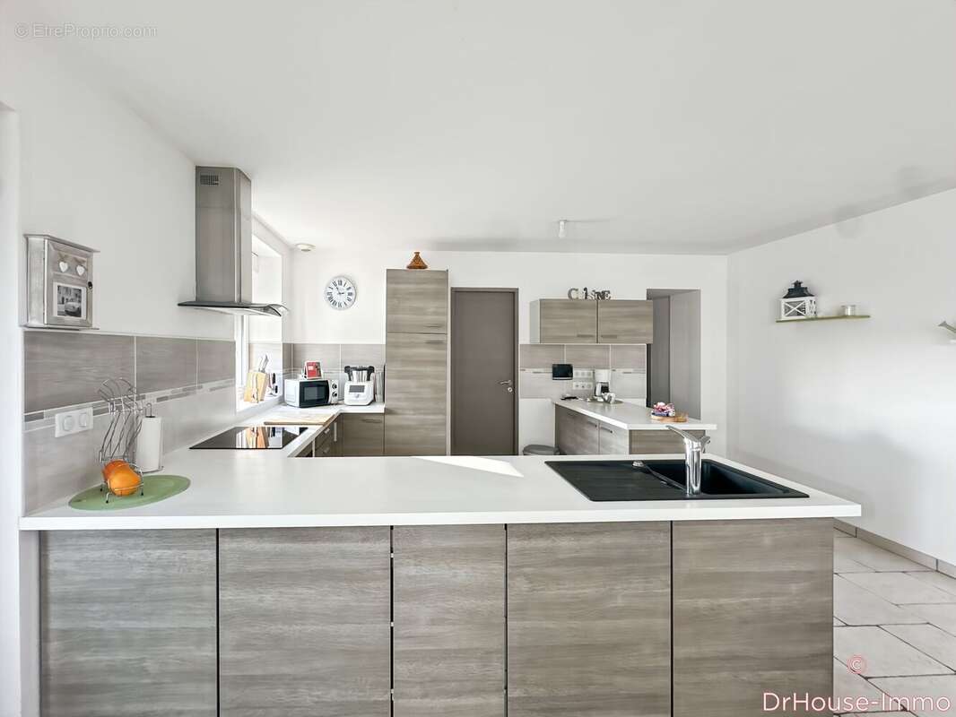 Maison à MAROLLES-LES-BRAULTS