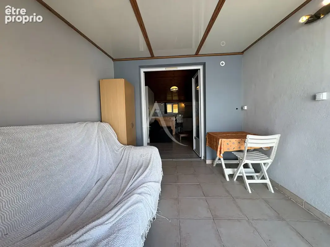 Maison avec jardin, garage et studio indépendant, quartier recherché de La Marcellière - photo 11