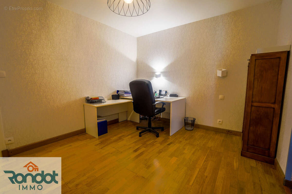 Maison à MARSANNAY-LE-BOIS