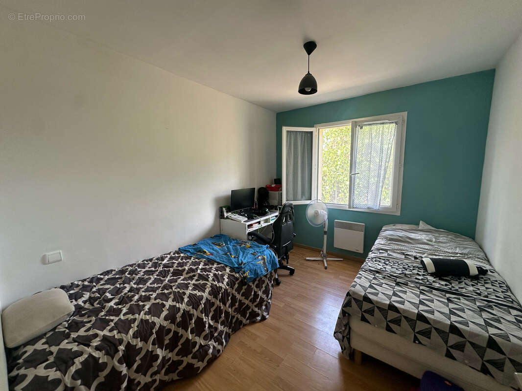 Maison BUEIL - locataire en place - photo 9