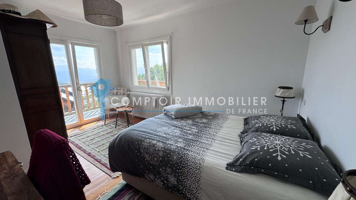 Maison à FONT-ROMEU-ODEILLO-VIA