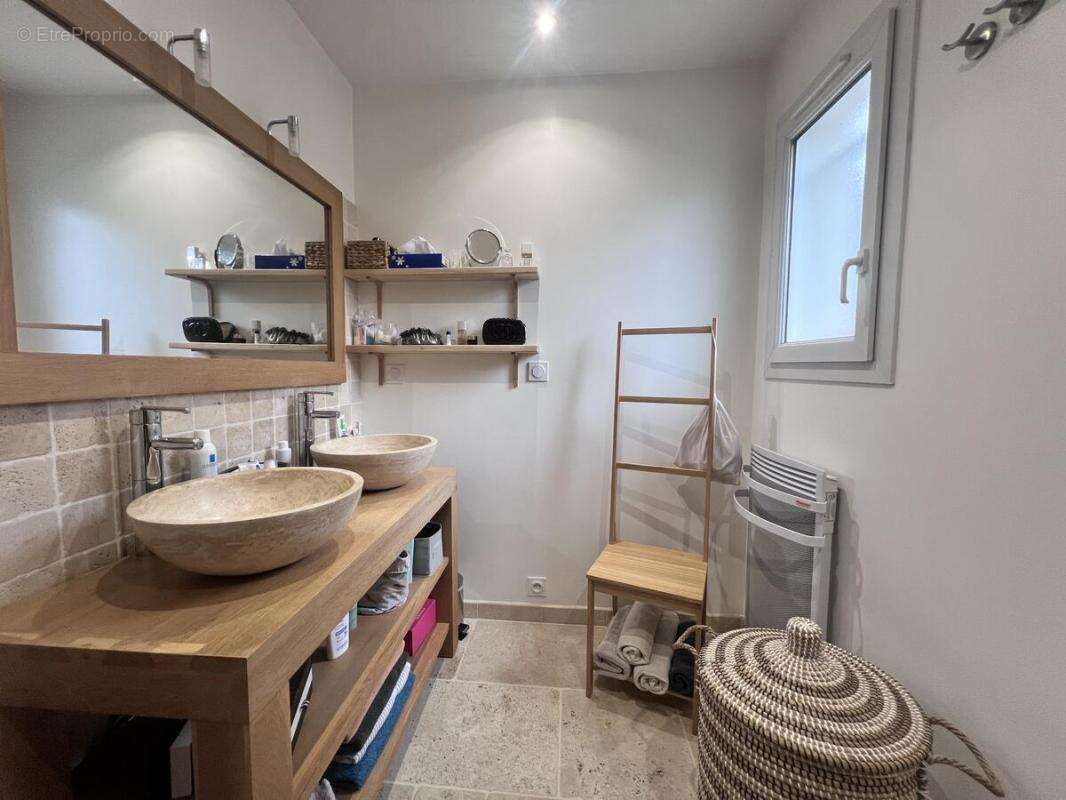 Maison à LA CHAPELLE-SAINT-MESMIN