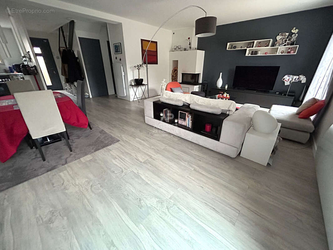 Maison à CARRIERES-SOUS-POISSY