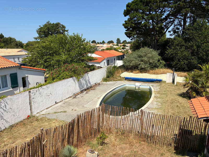 Bretignolles sur mer 85 -aux encheres- a 800m des plages parcelle de terrain avec piscine 542m² a batir - photo 6