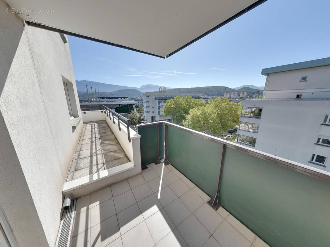 Appartement à ECHIROLLES