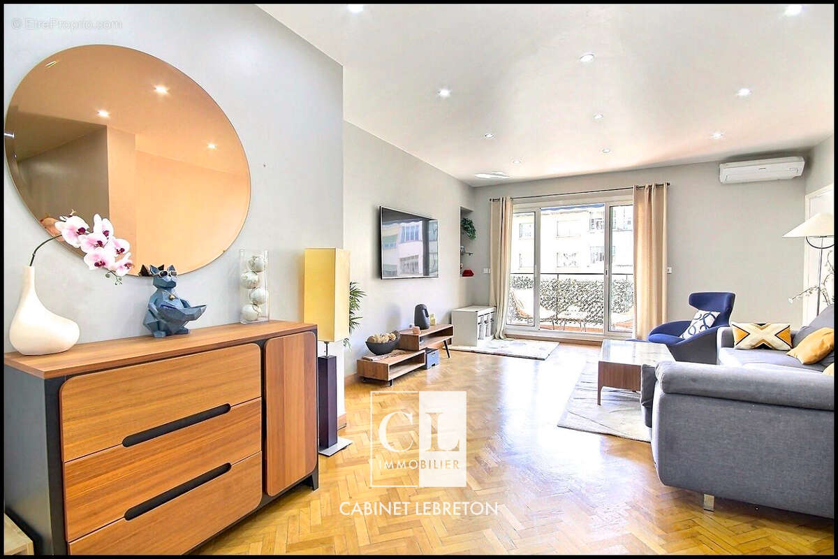 Appartement à MARSEILLE-8E