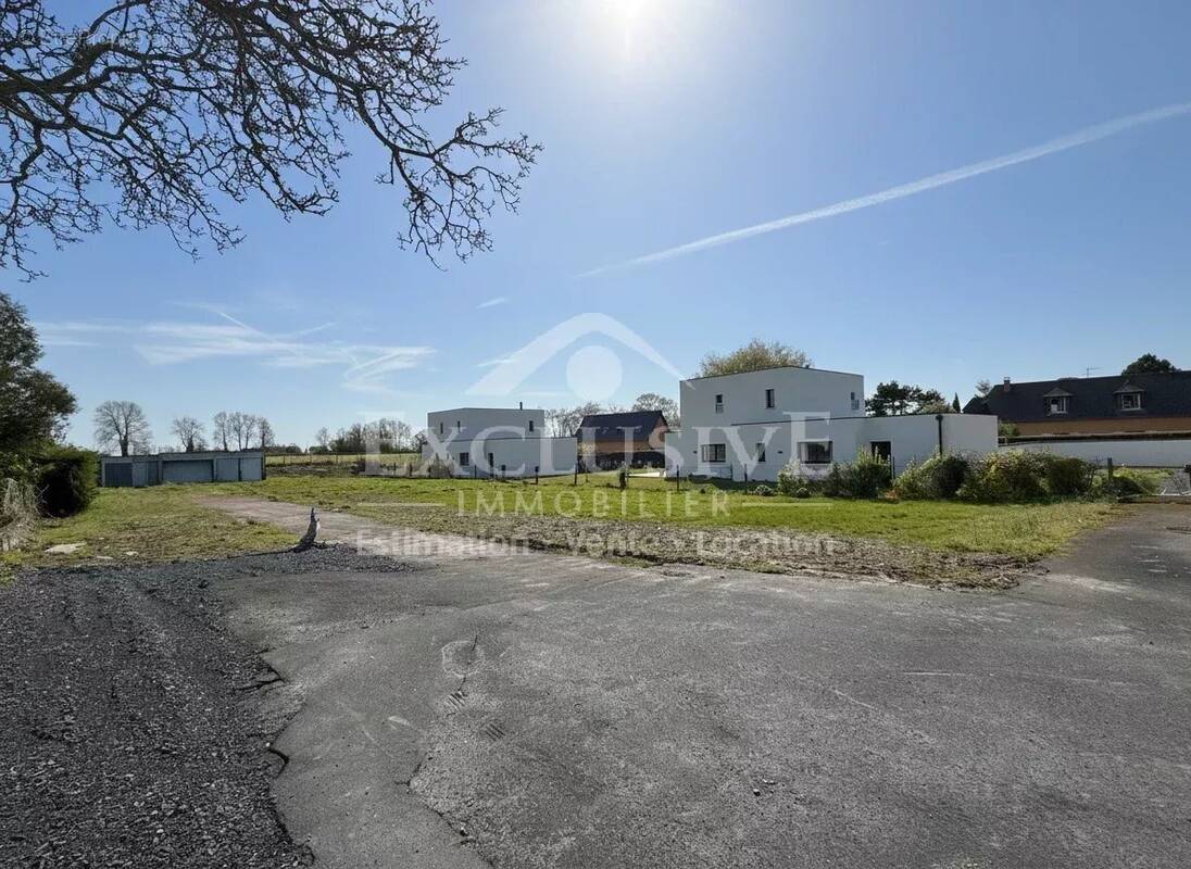 Terrain à TROUVILLE-SUR-MER