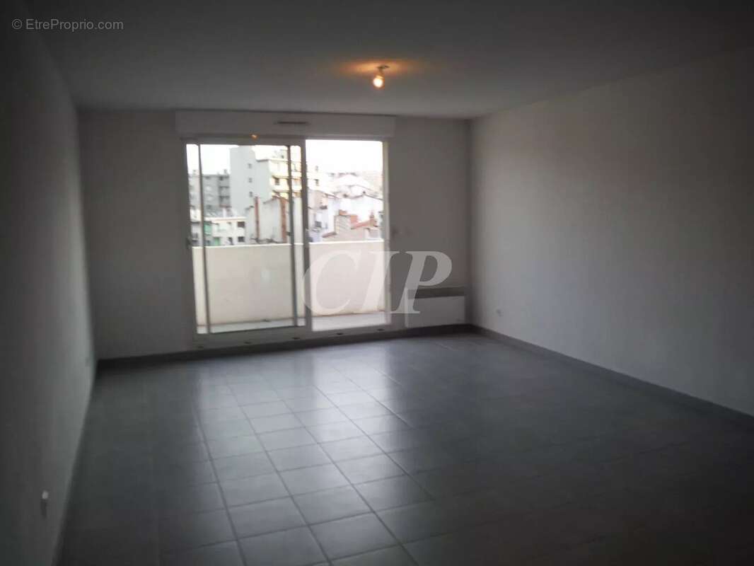 DUPLEX T 4 - Dernier étage Terrasse - vue - gge - photo 3