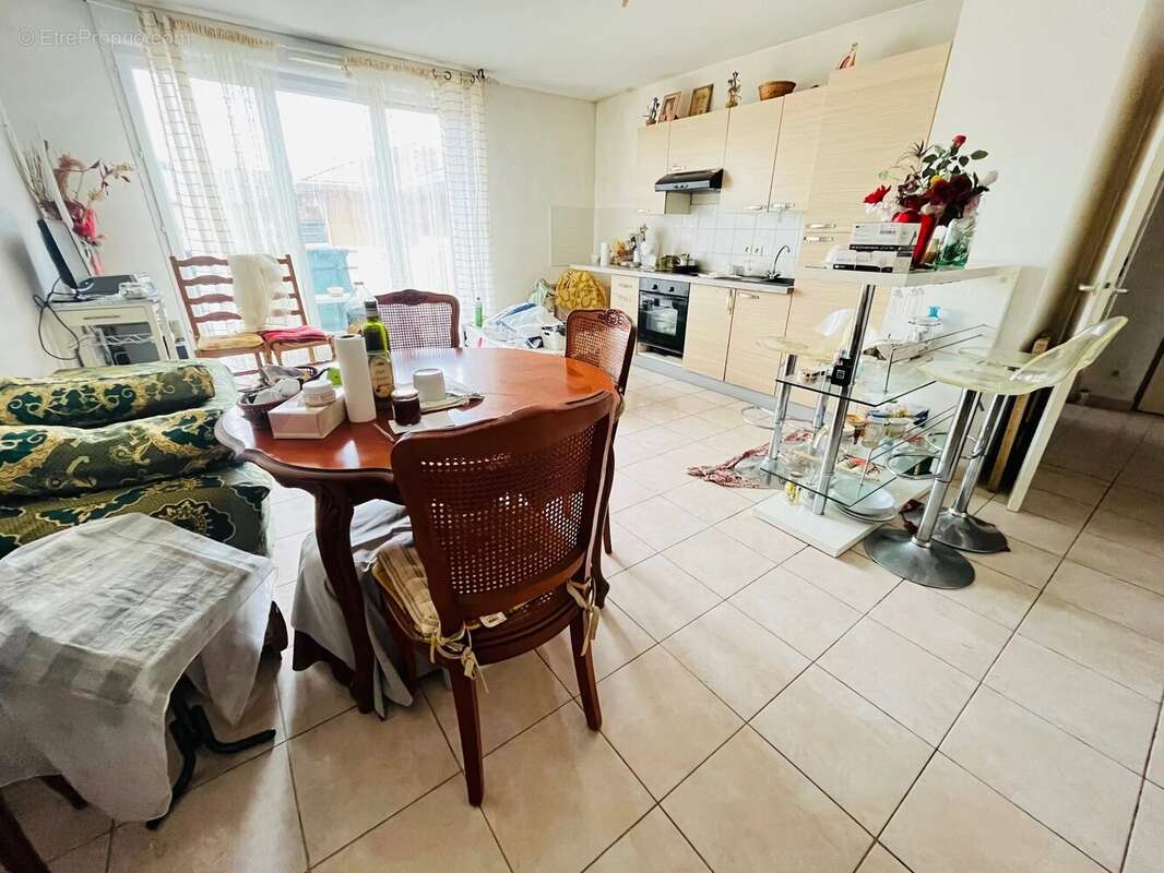 Appartement à MARSEILLE-15E