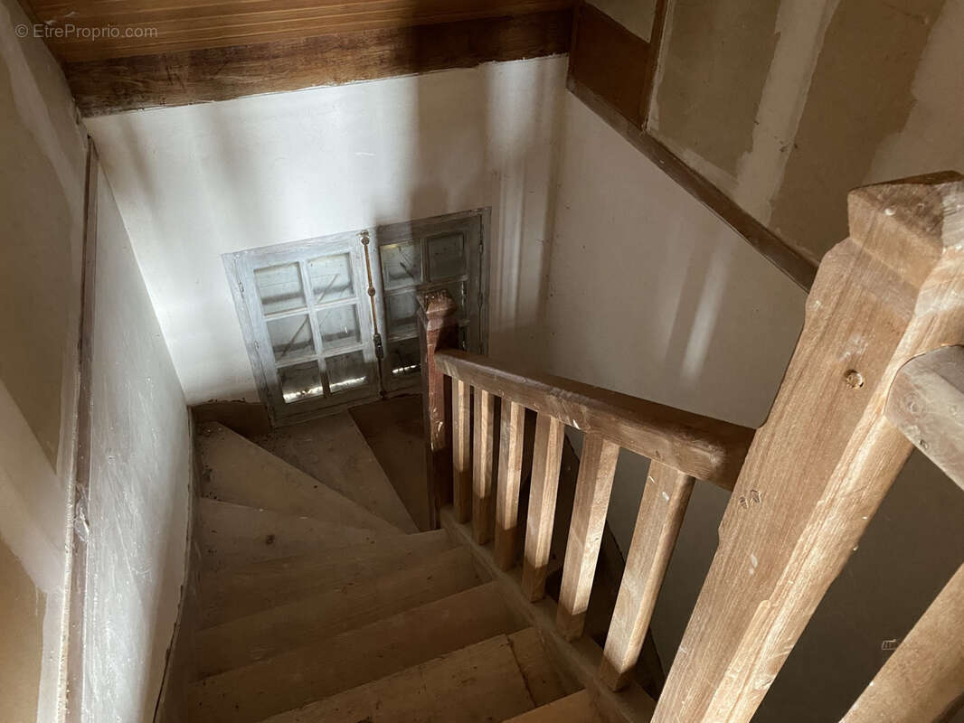 Maison à LONGUES-SUR-MER