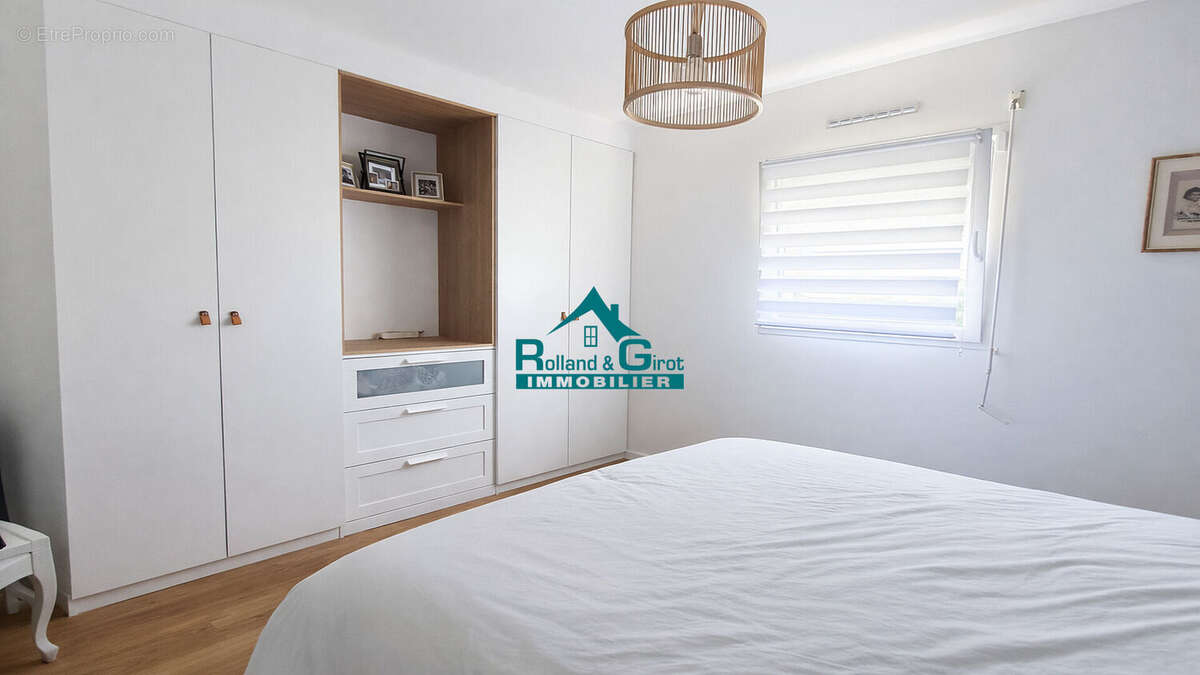 Maison à CHASNE-SUR-ILLET