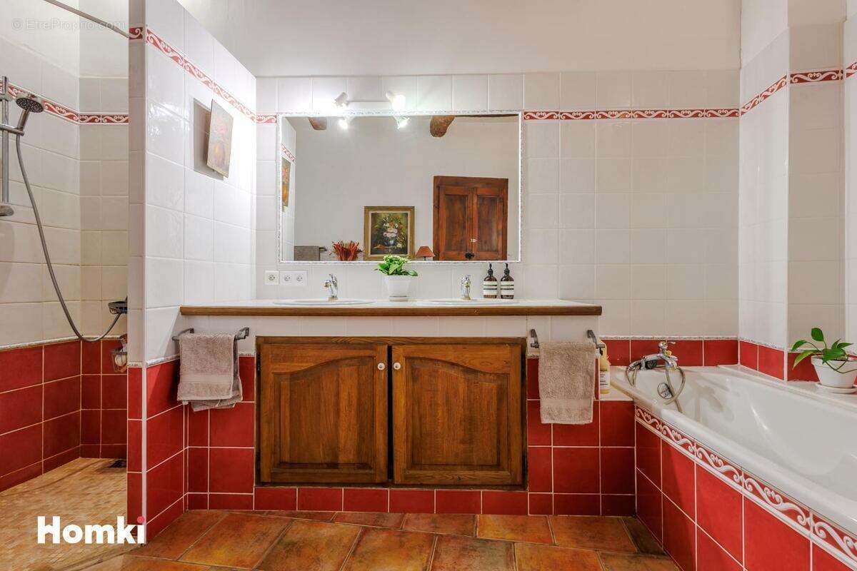 Maison à BEAUMES-DE-VENISE