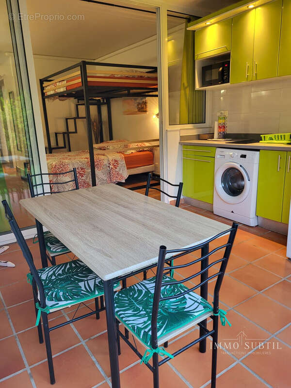 Appartement 19 m² à Saint-Francois  - photo 2