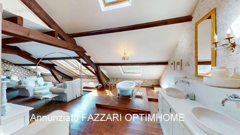 Maison à CLERY-LE-GRAND