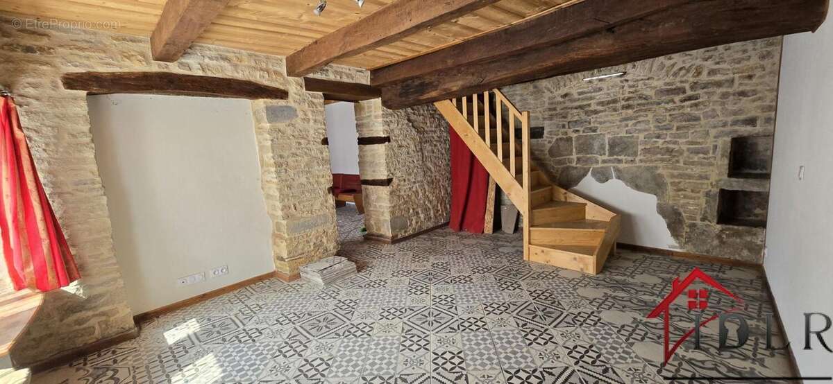 Maison à BAUME-LES-DAMES