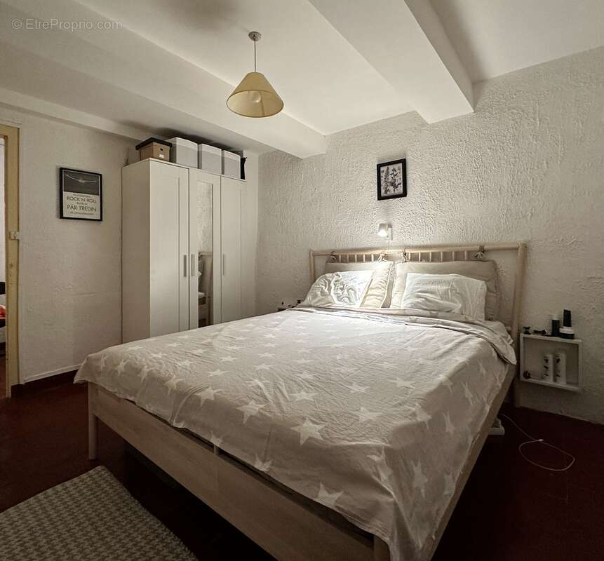 Maison à SAINT-GENIES-DE-FONTEDIT