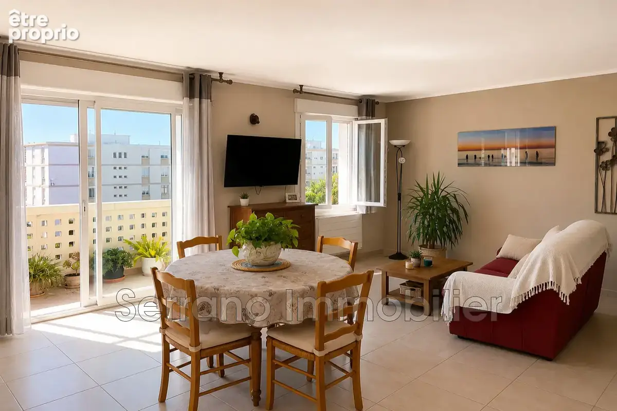 Appartement à BEAUCAIRE
