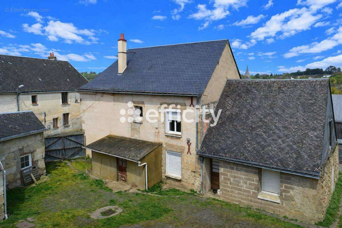 Maison à CHATEAU-DU-LOIR