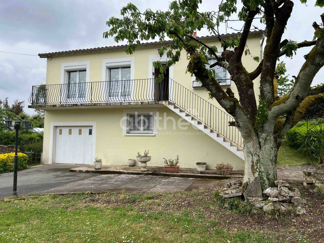 Maison à SAINT-AGNANT