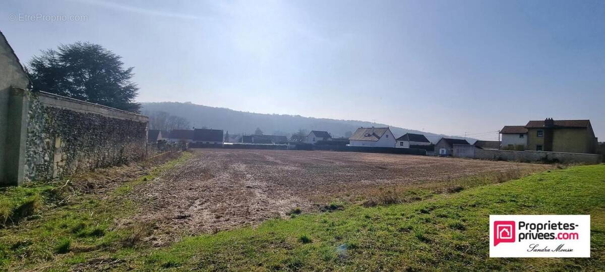 Terrain à NOINTEL
