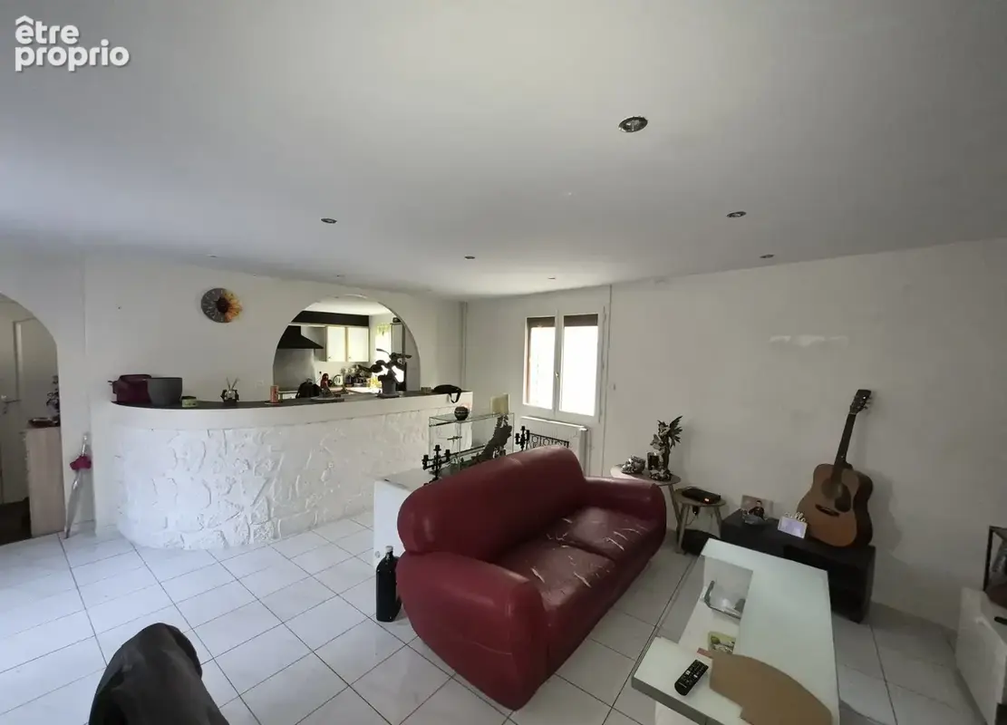 Maison 5 pièces-3 chambres, terrasses et garage - photo 4