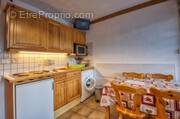 Appartement à MORILLON