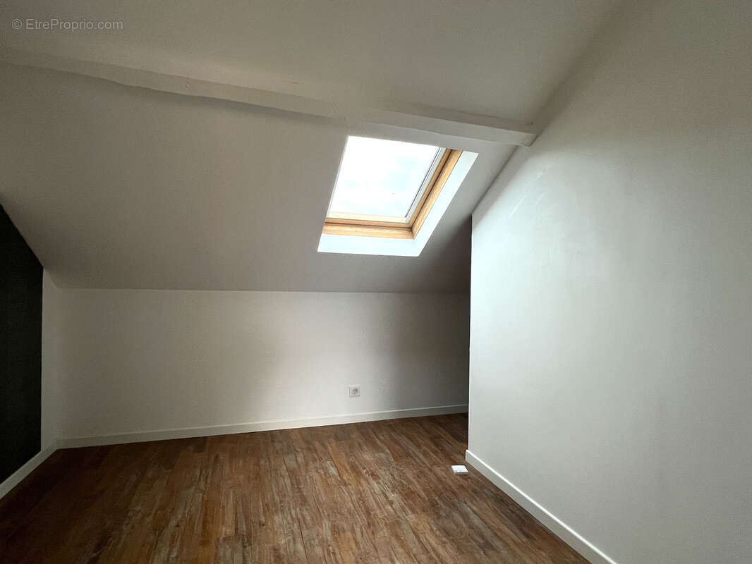 Maison à NAINTRE