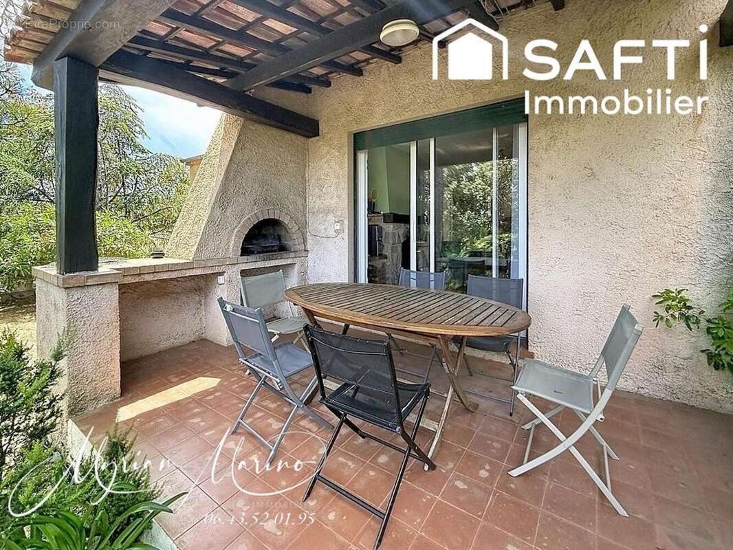 Photo 3 - Maison à FREJUS