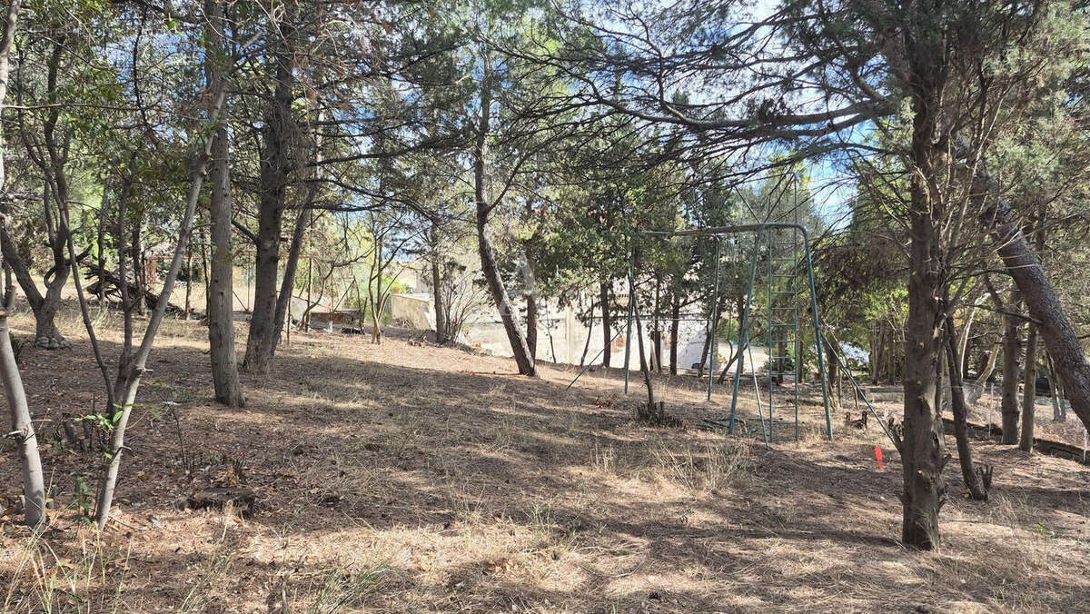 Terrain à OUVEILLAN