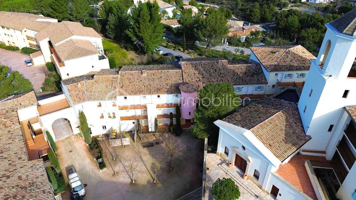 Appartement à MALLEMORT