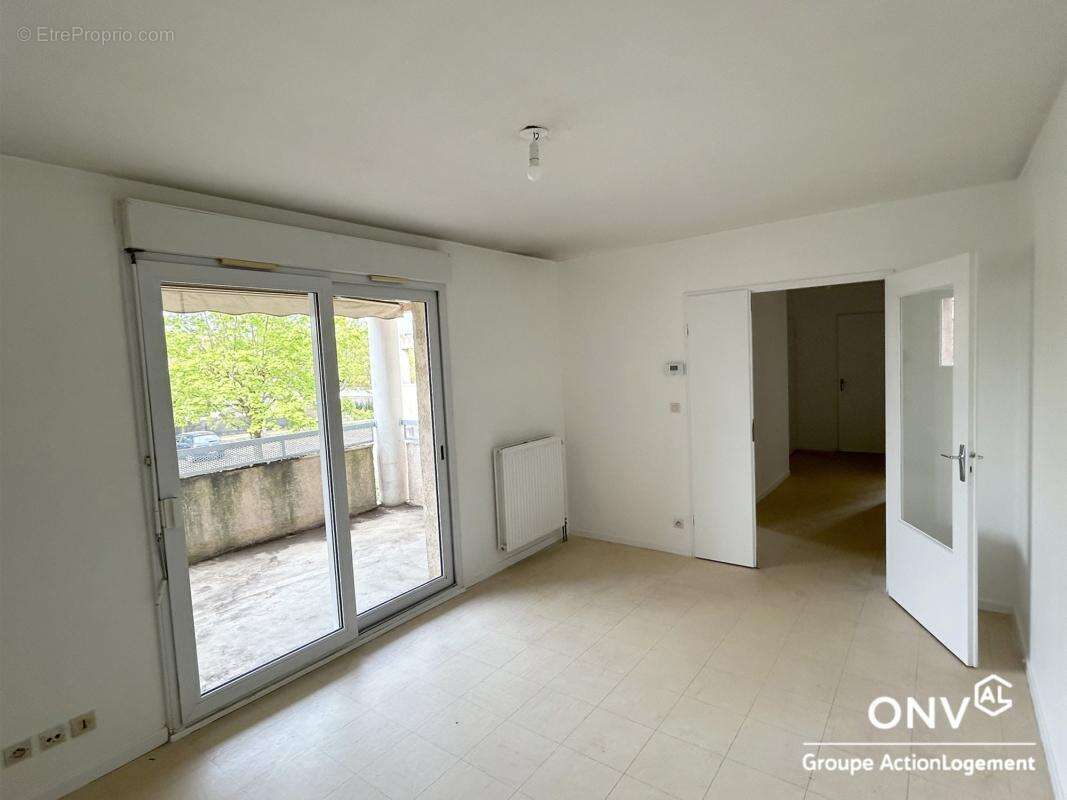 Appartement à CRECHES-SUR-SAONE
