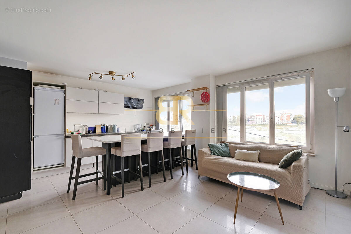 Appartement à SAINT-OUEN