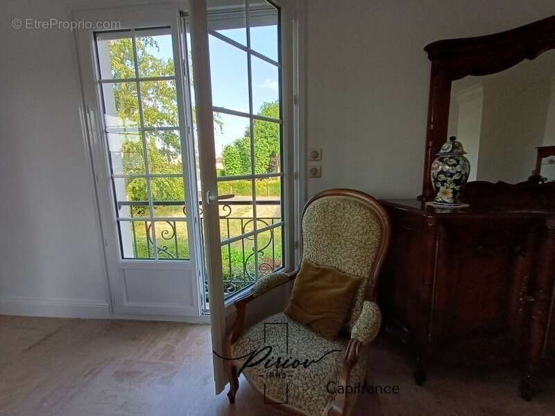Maison à DOUE-LA-FONTAINE