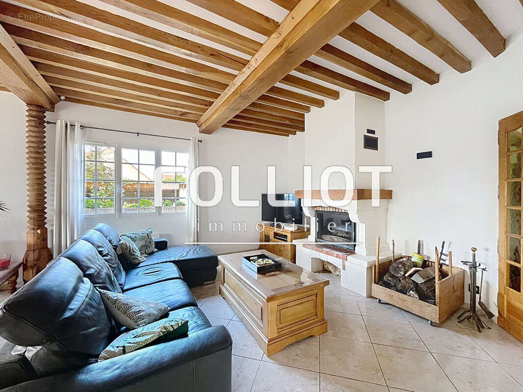 Maison à FRENOUVILLE