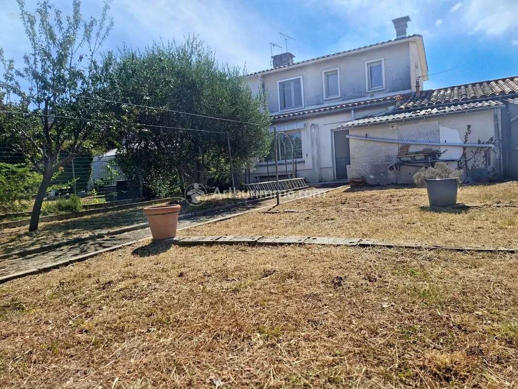Maison à CASTRES