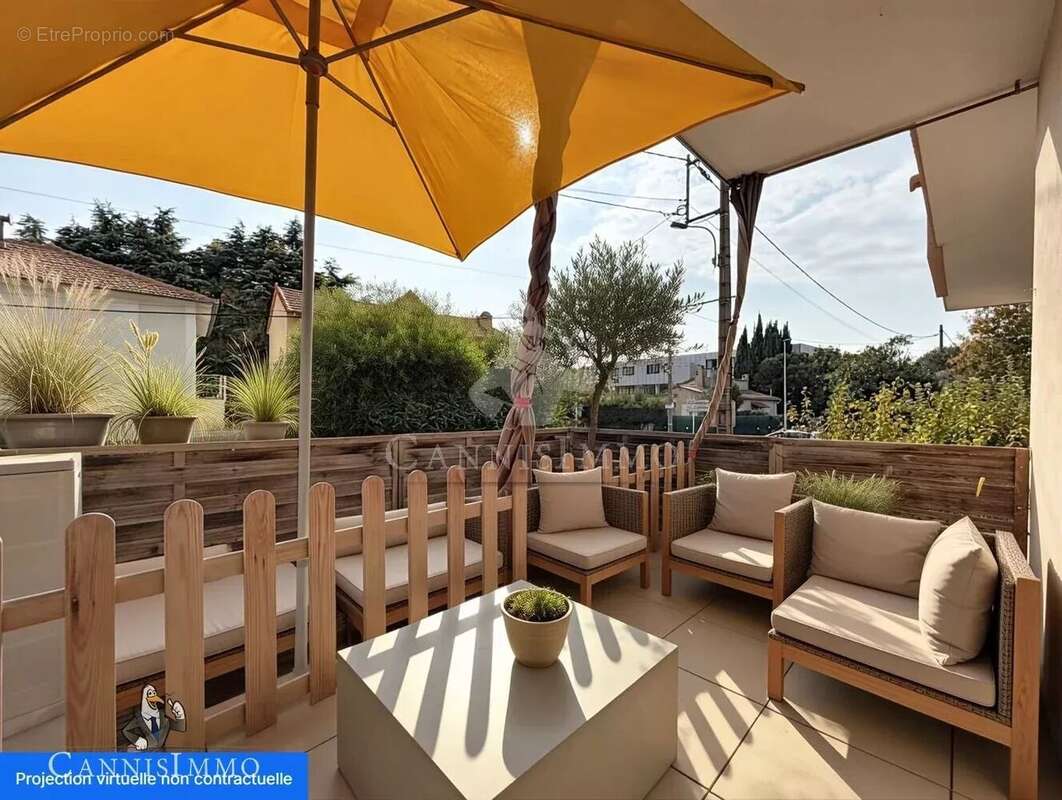 Appartement à CANNES