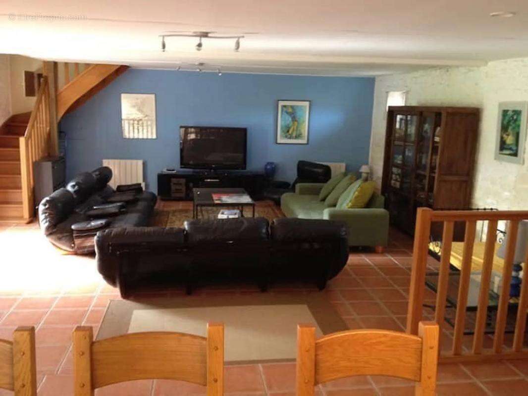 Maison à FONTAINE-LE-PIN