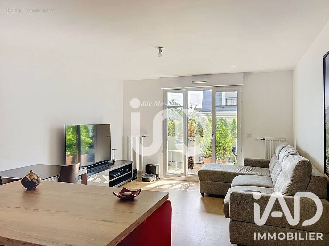 Photo 1 - Appartement à LE PLESSIS-BOUCHARD