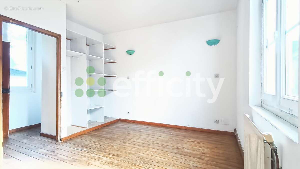 Maison à FORGES-LES-EAUX