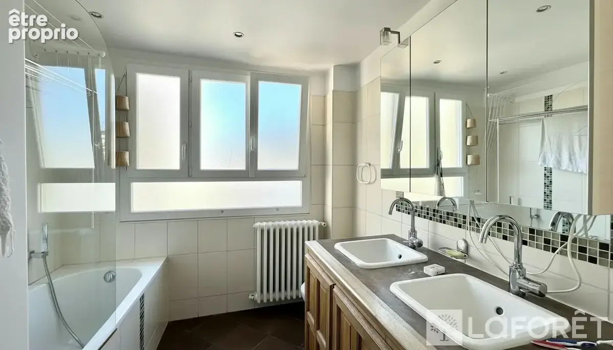 Boulogne Nord - Marmottan - Landowski - Appartement Familiale - 5 pièces - 129m² + Garage - photo 7