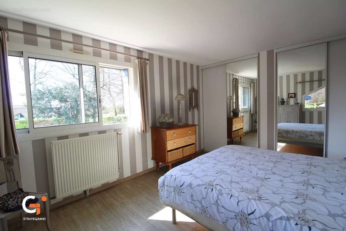 Maison à MONT-SAINT-AIGNAN