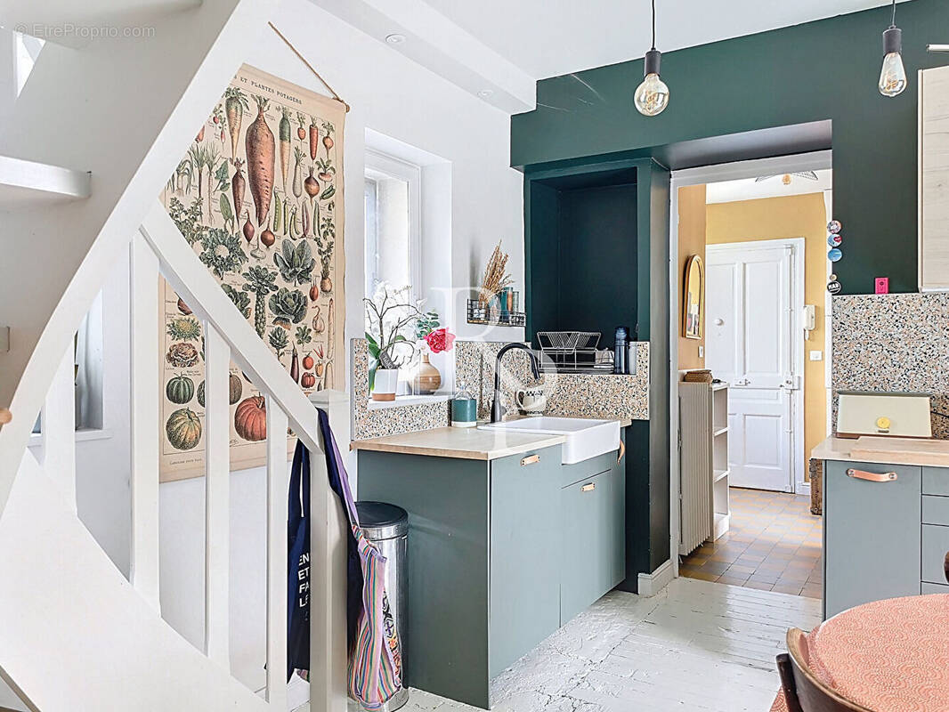 Appartement à LYON-5E